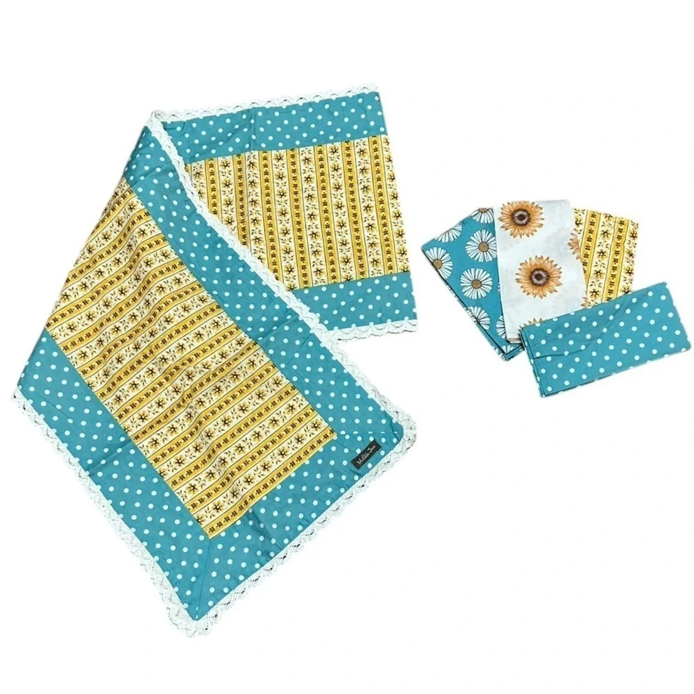 Matilda Jane Celebrations Table Linens Table Runner & 4 Cloth Napkins Set
